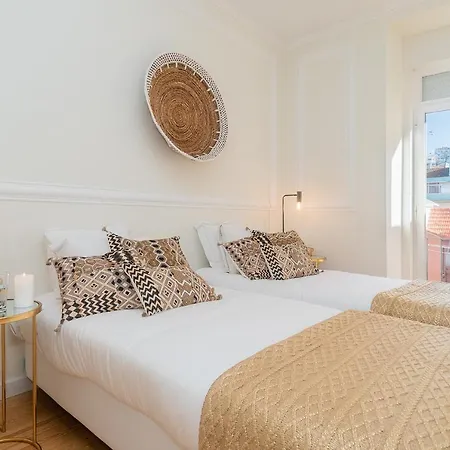Big In The Heart Of Close To Intendente Lisboa